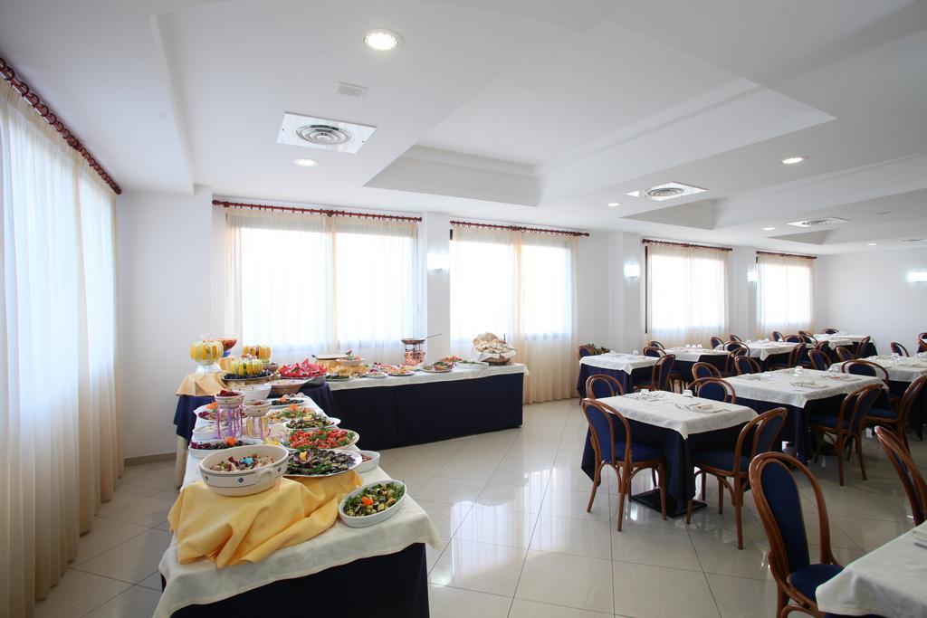 Bikini Hotel 비에스테 외부 사진